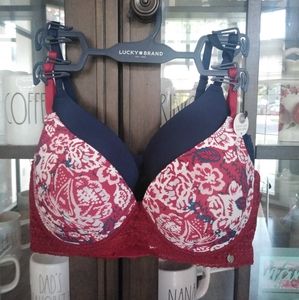 NWT 2 Lucky Brand Light Lift Demi Bras
